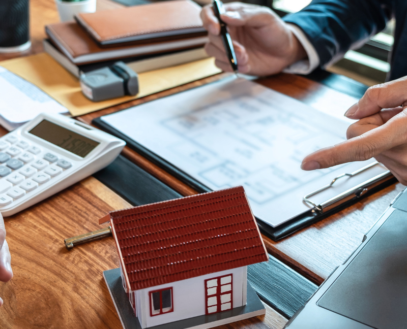 loan provider showing mortgage terms